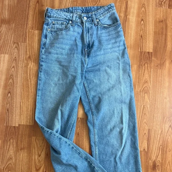 &Denim 90’s style light blue straight leg y2k Women’s Jeans sz 4 light wash - Picture 4 of 6